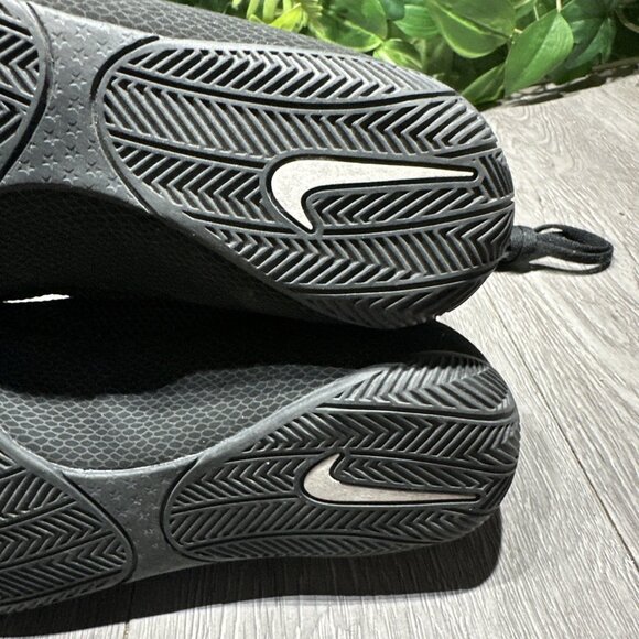 Nike Machomai MMA Boxing Shoes Men\'s Size 7.5 Black White RARE main image 2